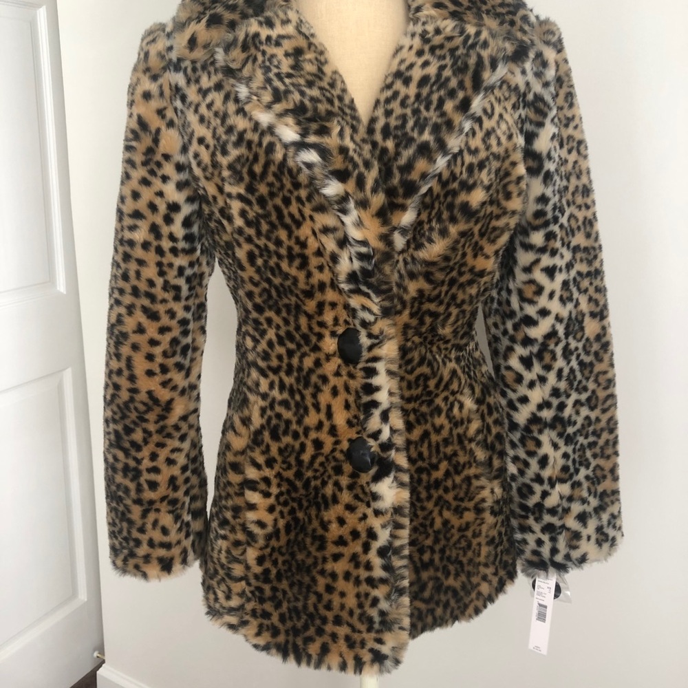 Gianni Bini coat size XS new with tags